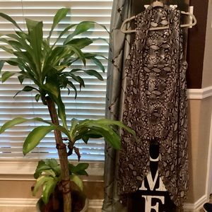 Floral Le Moda Ruana Womens Casual Sleeveless Open Front Drape Cardigan